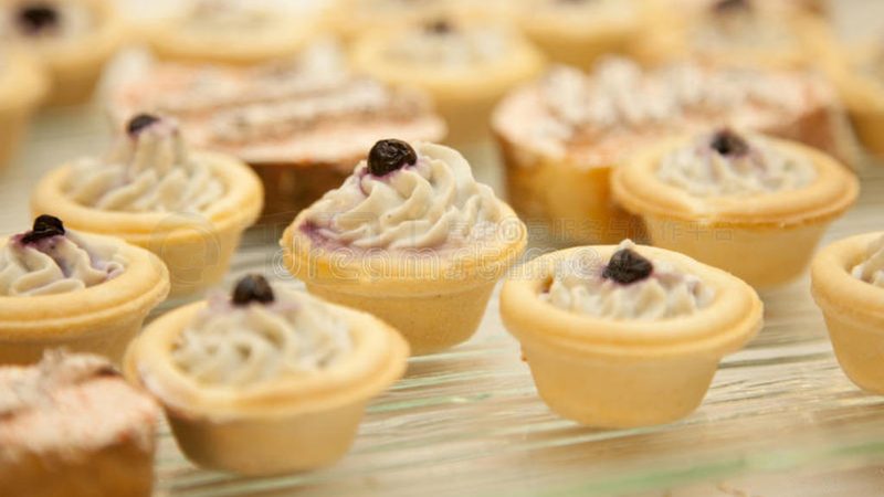 休闲零食批发厂家货源质量