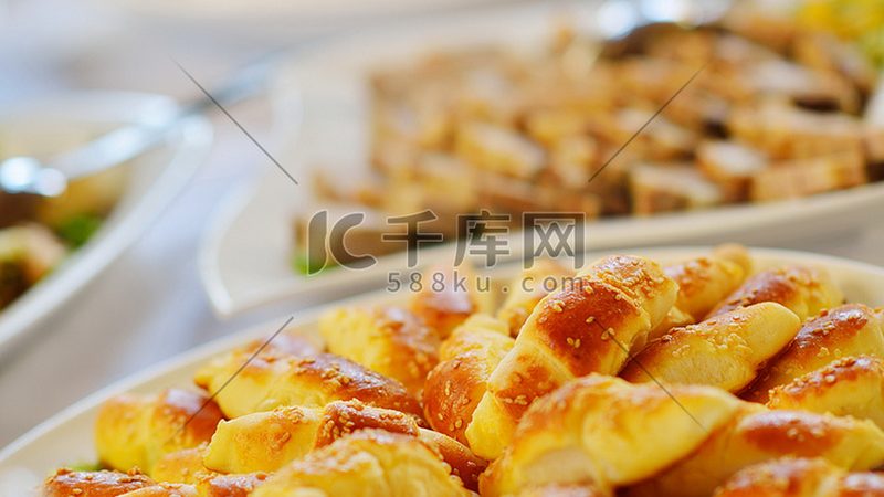 摆摊选零食小包装，批发前先看懂这三点